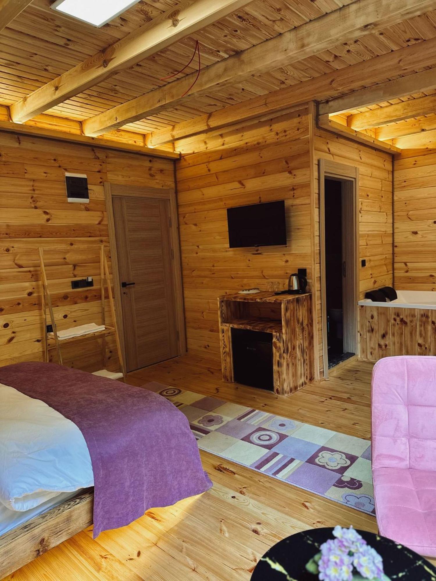 Ardeşen Kiana Bungalov Bed & Breakfast エクステリア 写真