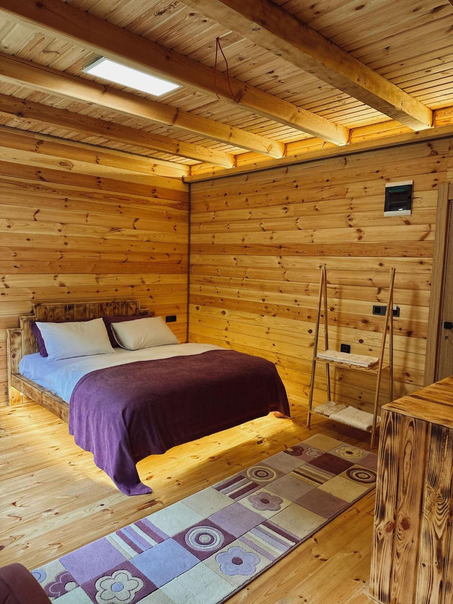 Ardeşen Kiana Bungalov Bed & Breakfast エクステリア 写真