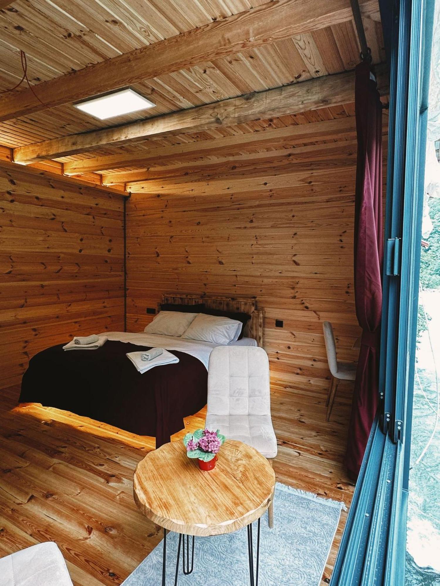 Ardeşen Kiana Bungalov Bed & Breakfast エクステリア 写真