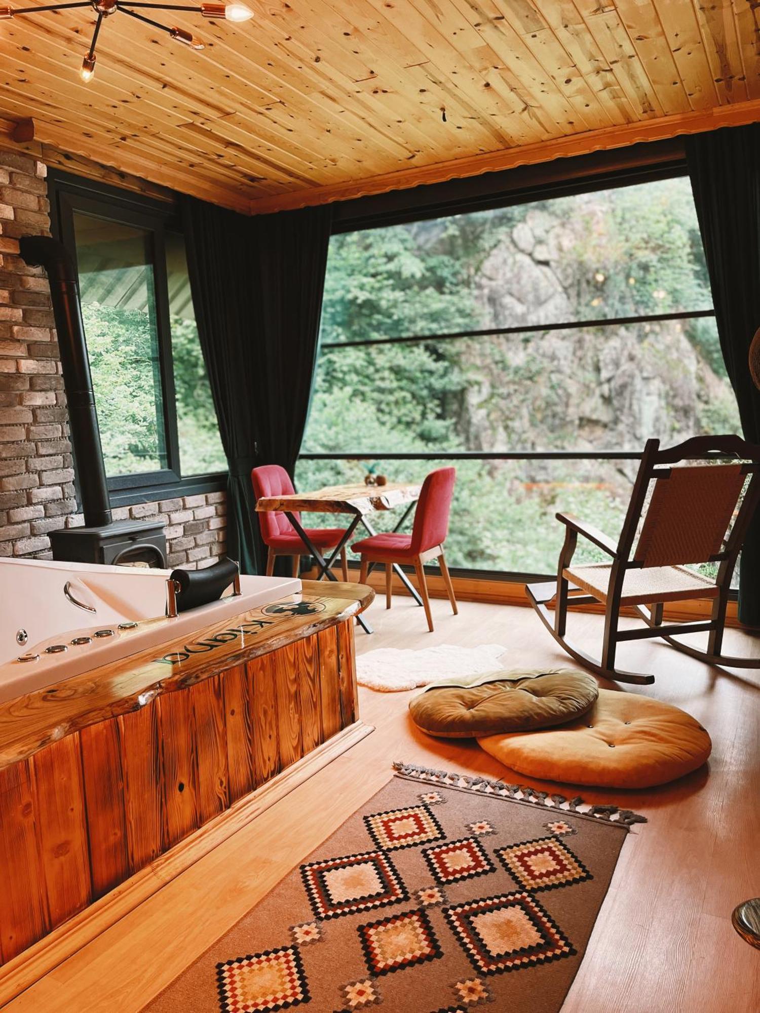 Ardeşen Kiana Bungalov Bed & Breakfast 部屋 写真